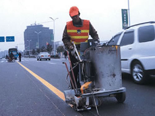 道路劃線(xiàn)